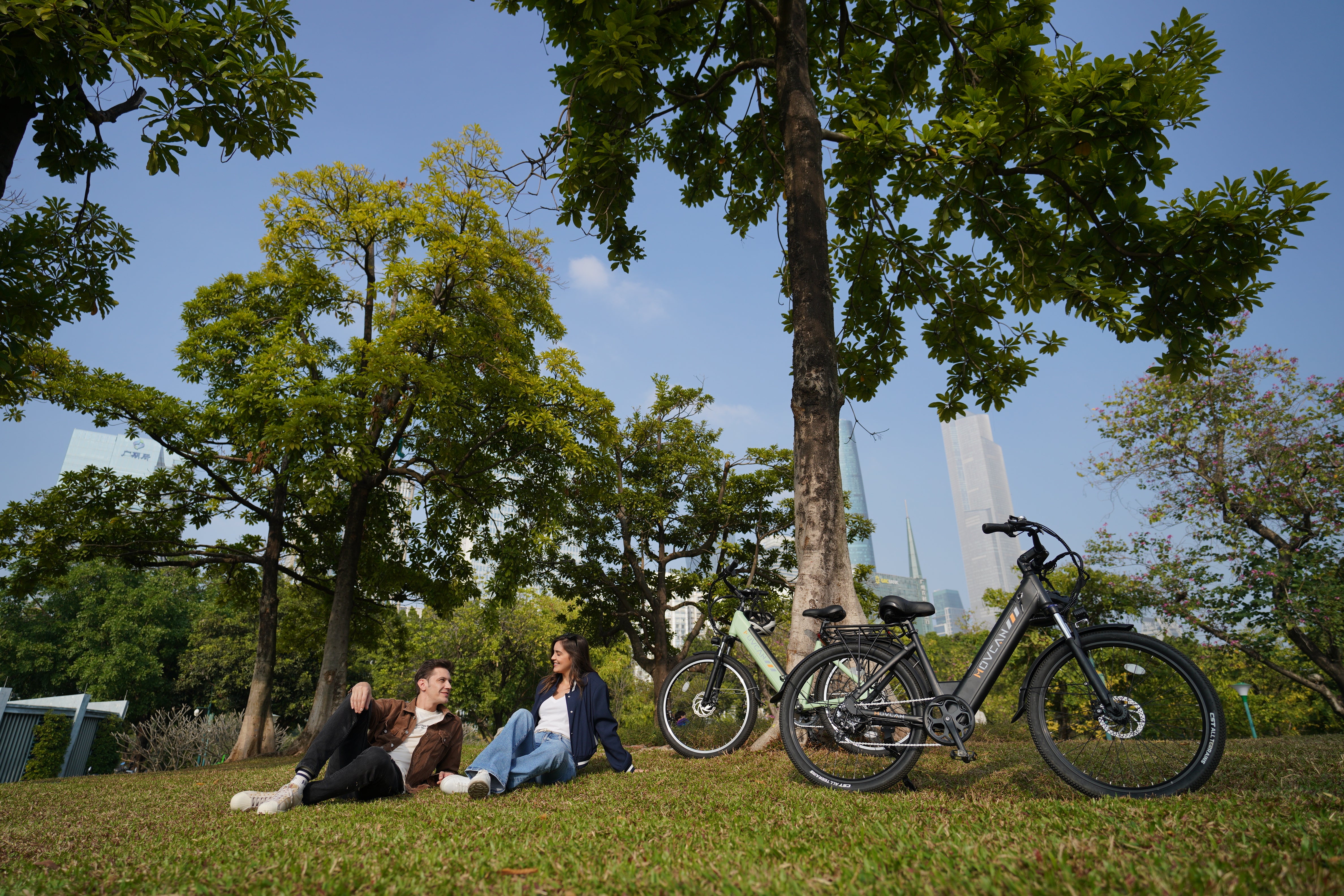 V80 Fat Tire Electric Bike 1000W motor 48V 13AH battery